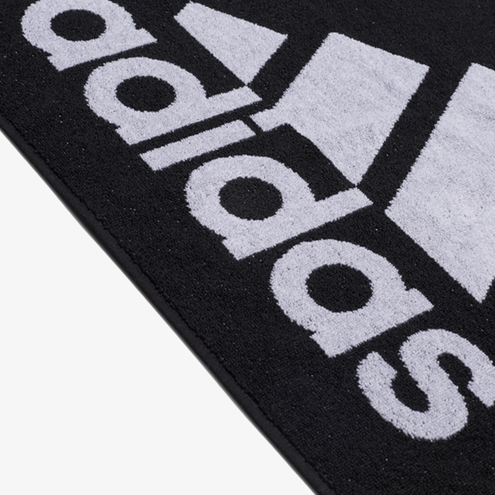 ADIDAS ADIDAS TOWEL SMALL - Image 2