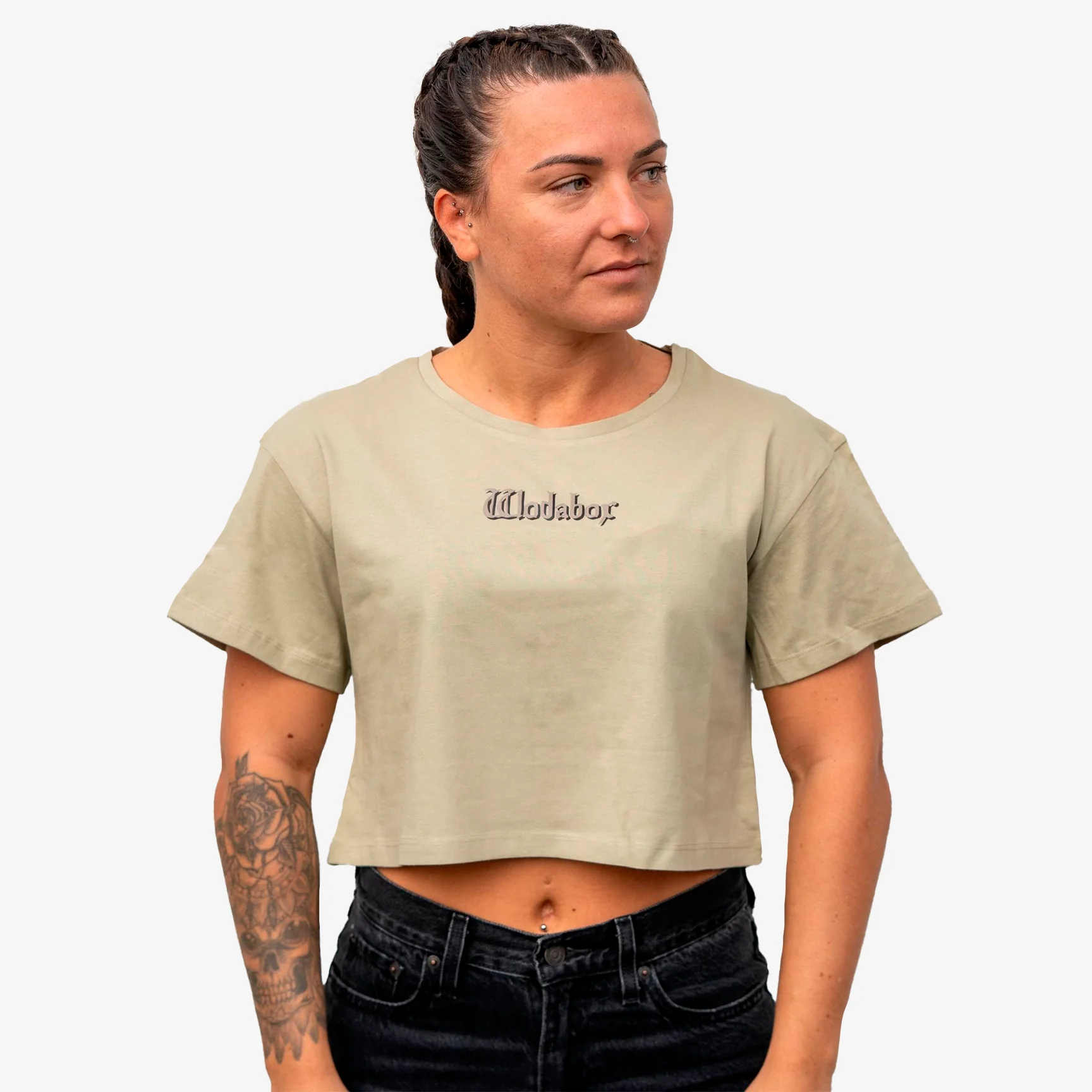 CROP TOP HEAVY WEIGHT DIVISION