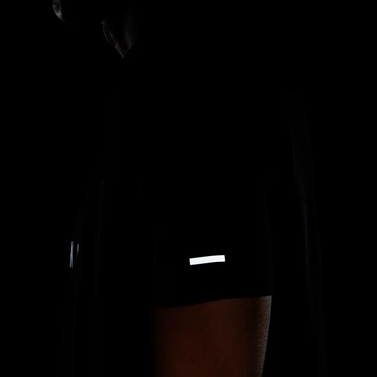 NIKE DRI-FIT MILER RUN DIVISION T-SHIRT - Image 5