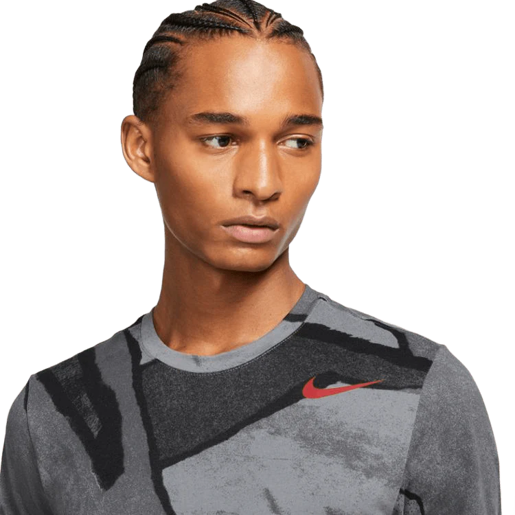 NIKE DRI-FIT PRINTED TRAINING T-SHIRT - Image 3