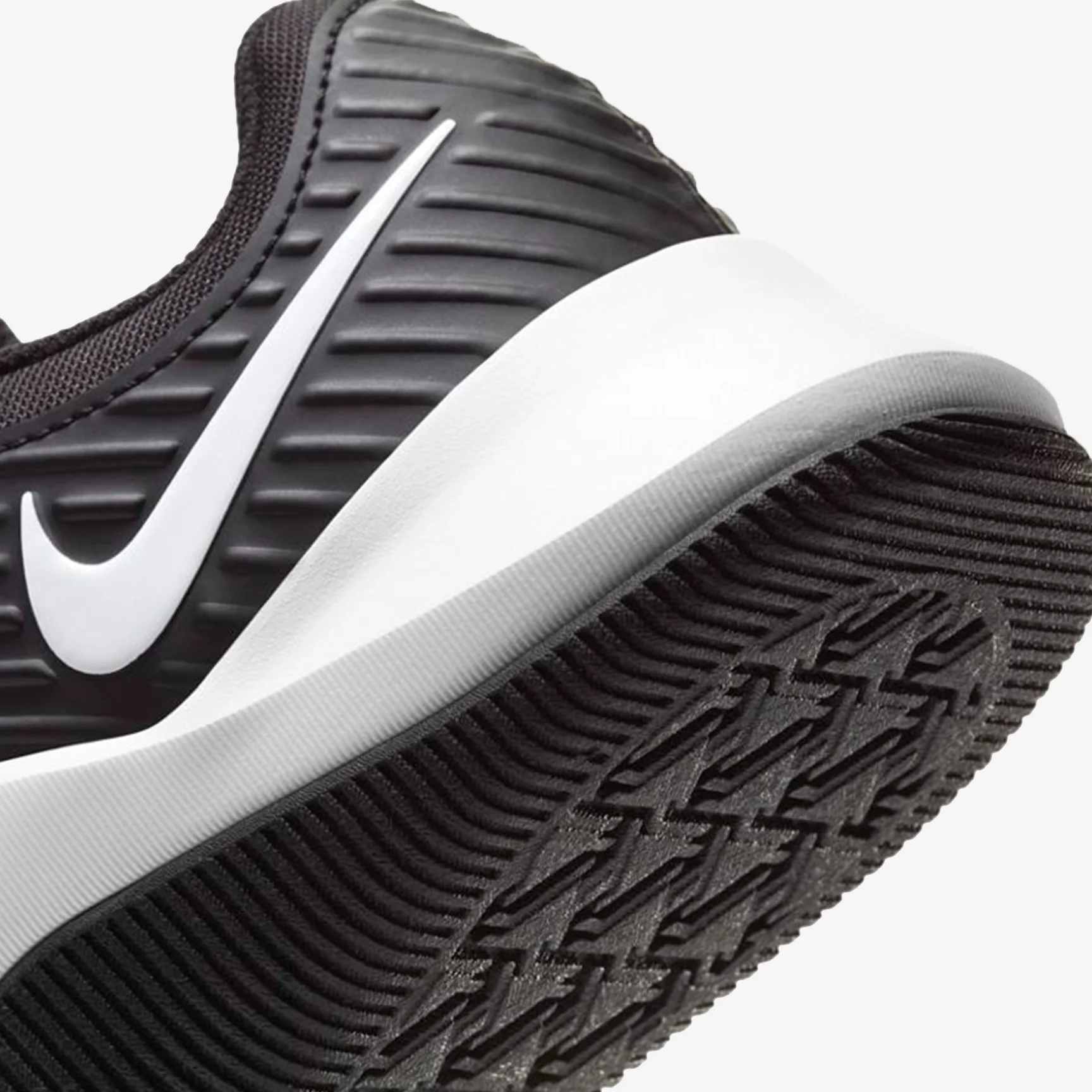 NIKE MC TRAINER - Image 2