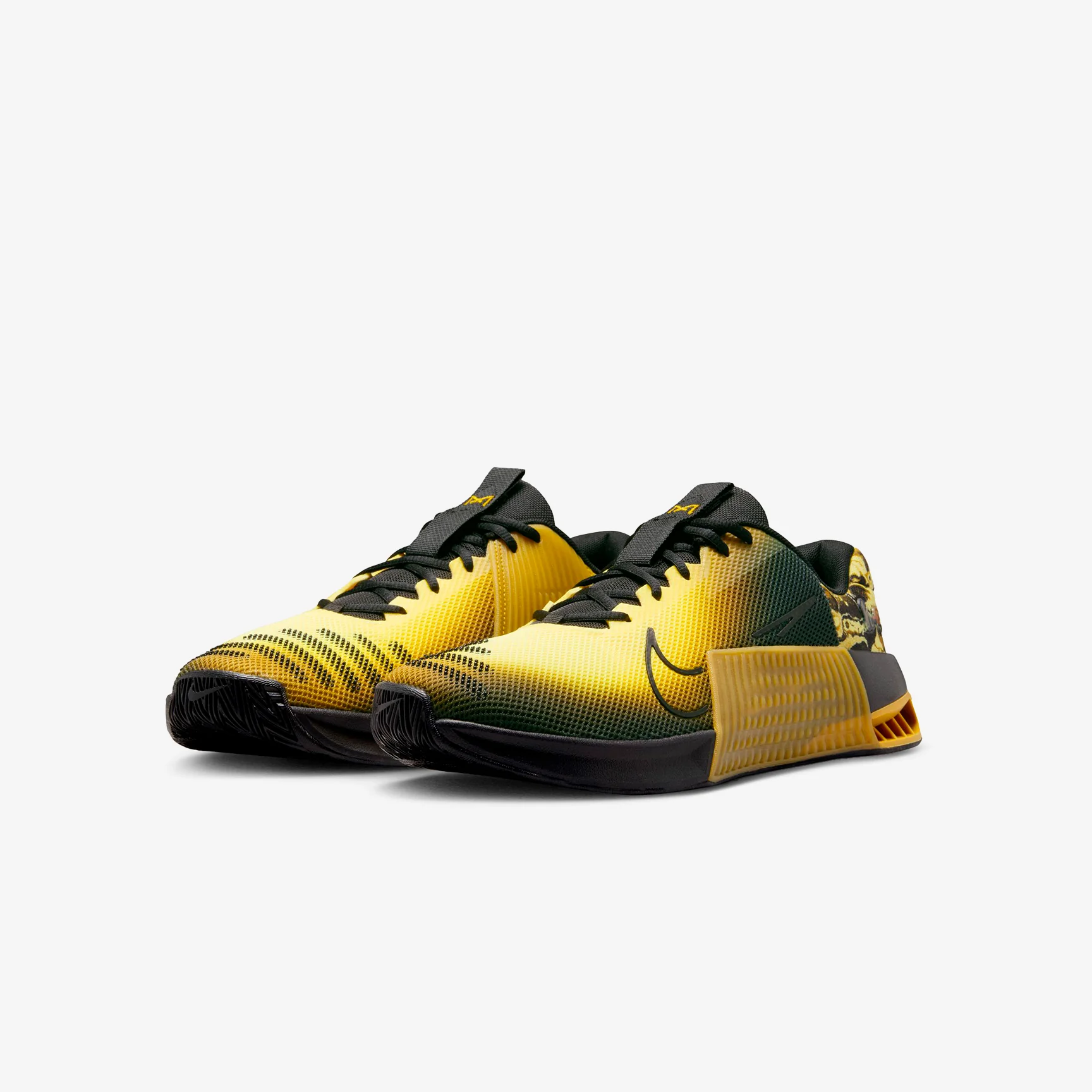 NIKE METCON 9 AMP - Image 2