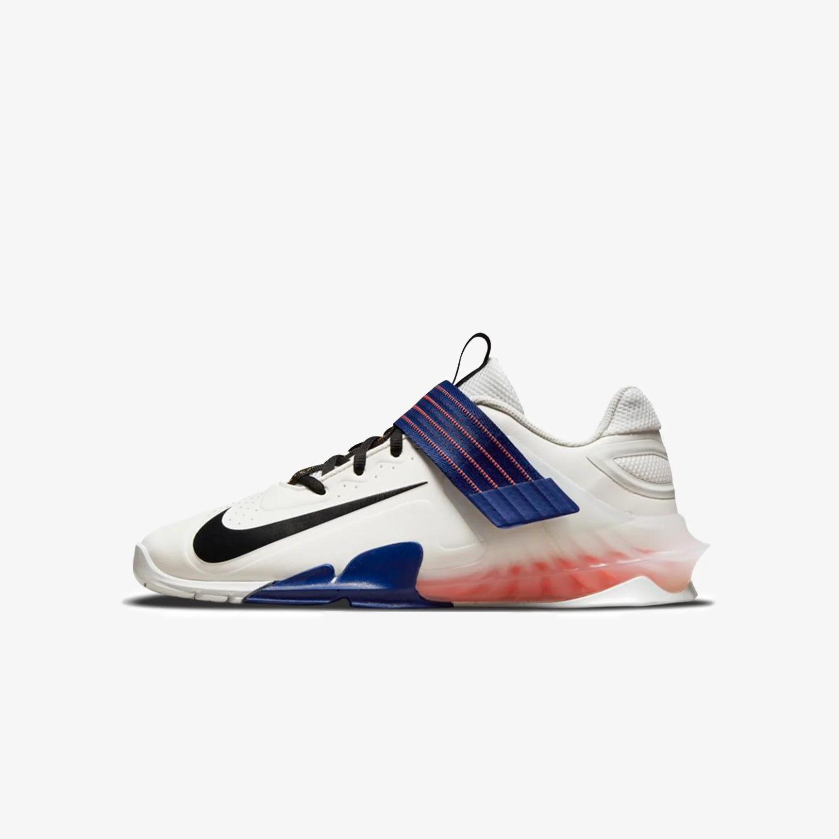 NIKE SAVALEOS