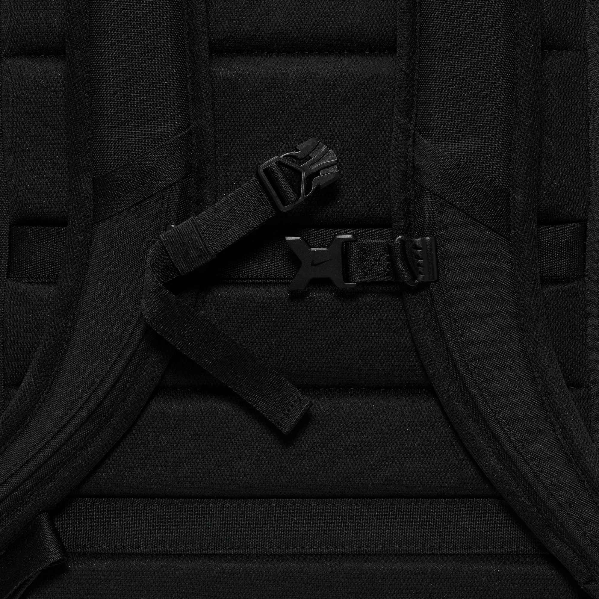 NIKE UTILITY ELITE BACKPACK - 2.0 - Image 5