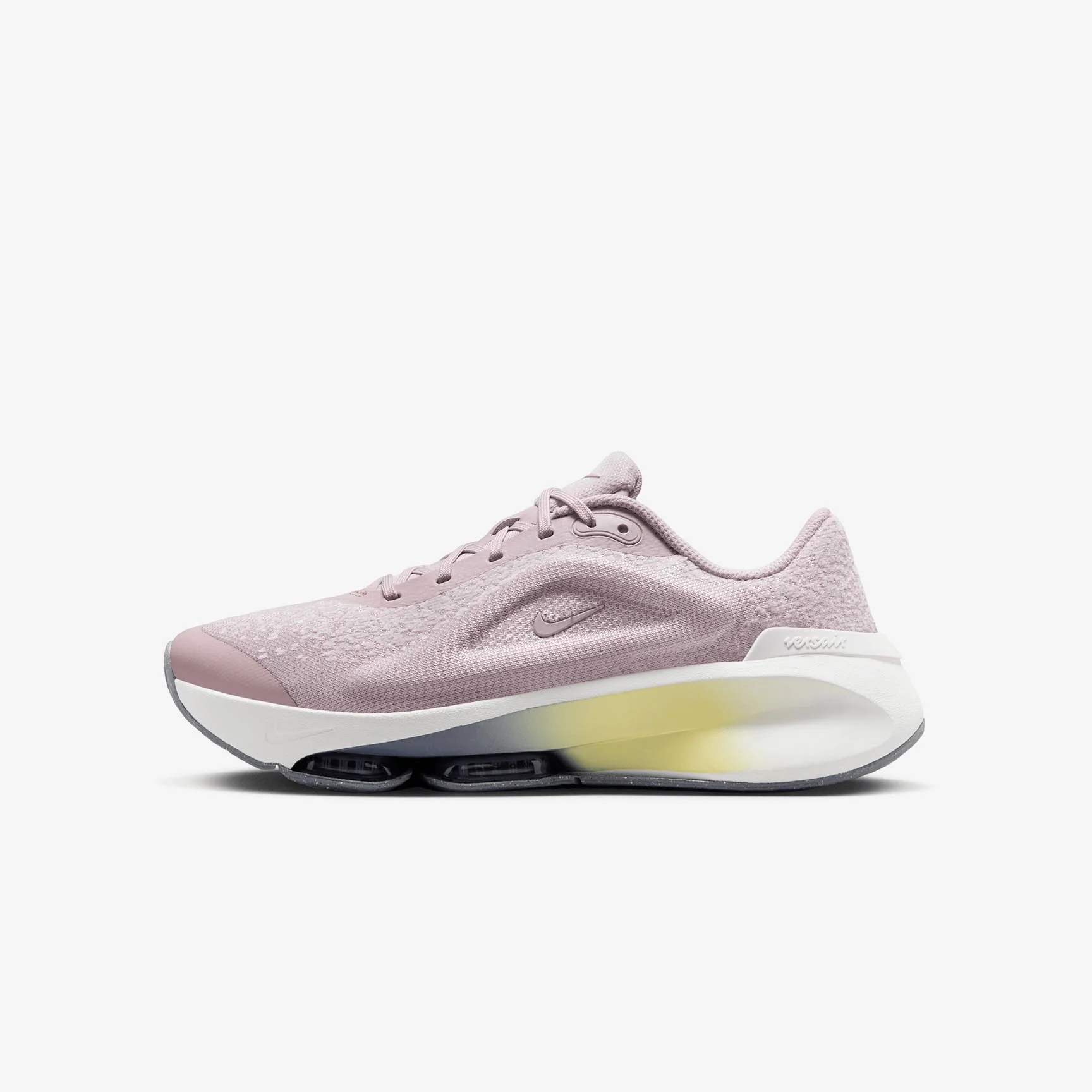 NIKE VERSAIR
