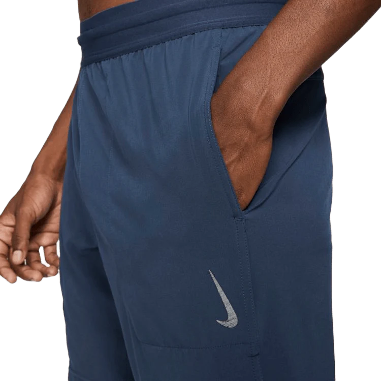 NIKE YOGA DRI-FIT SHORTS - Image 4