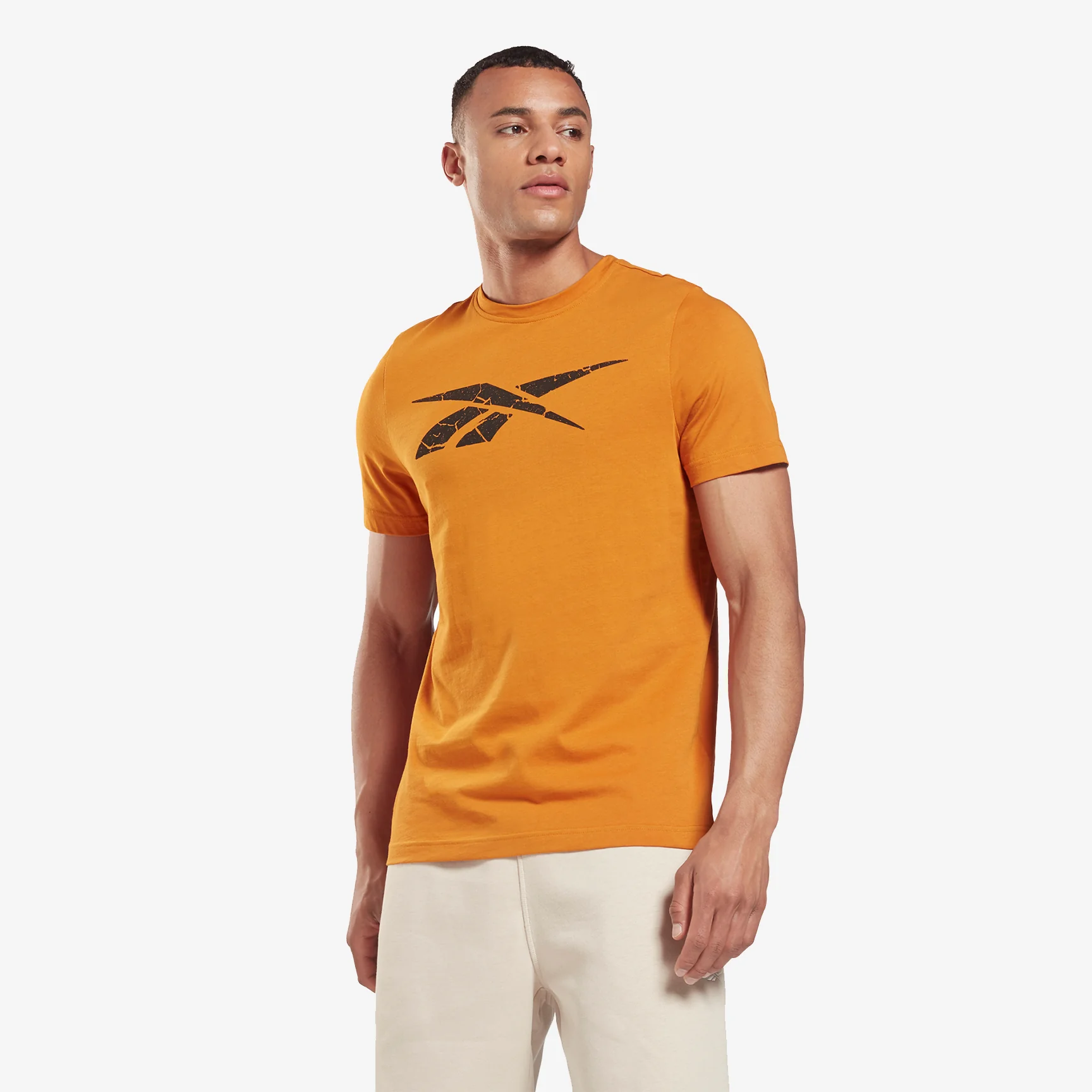 REEBOK ELEVATED GRAPHIC T-SHIRT