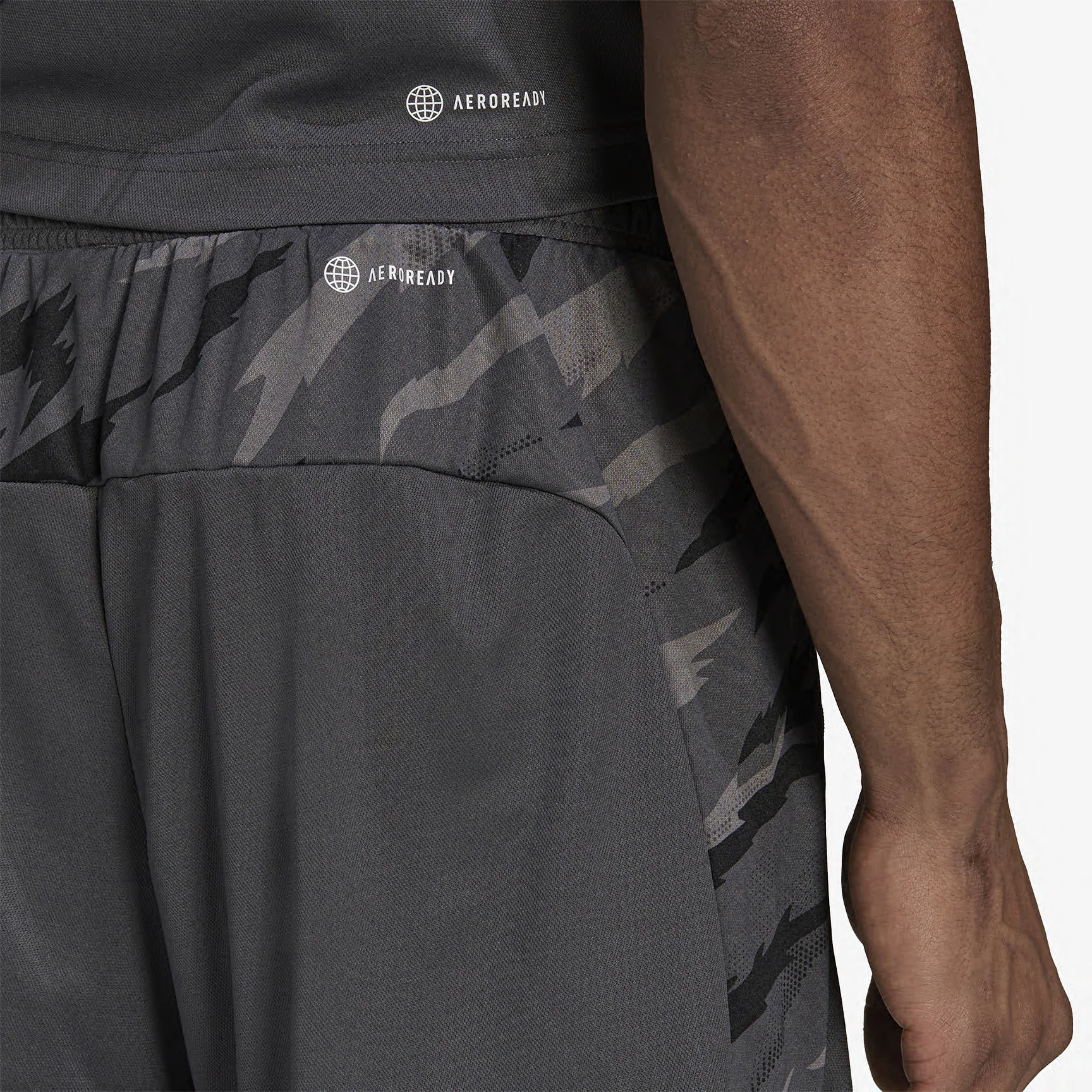 SHORT ADIDAS FEEL CAMO - Image 4