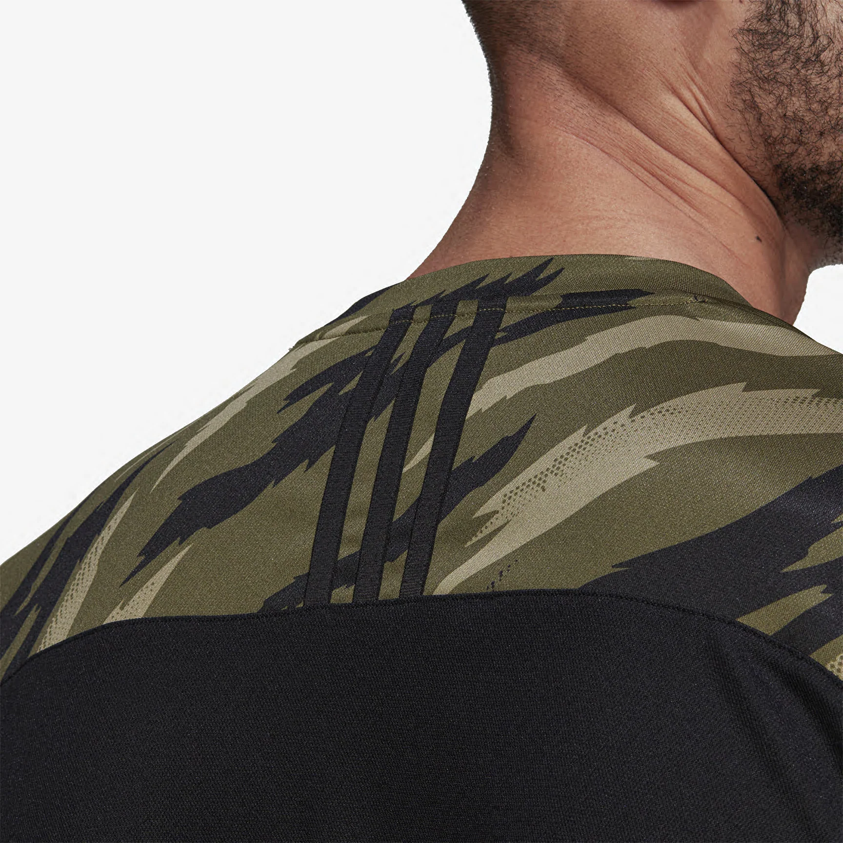 T-SHIRT ADIDAS FEEL CAMO - Image 3