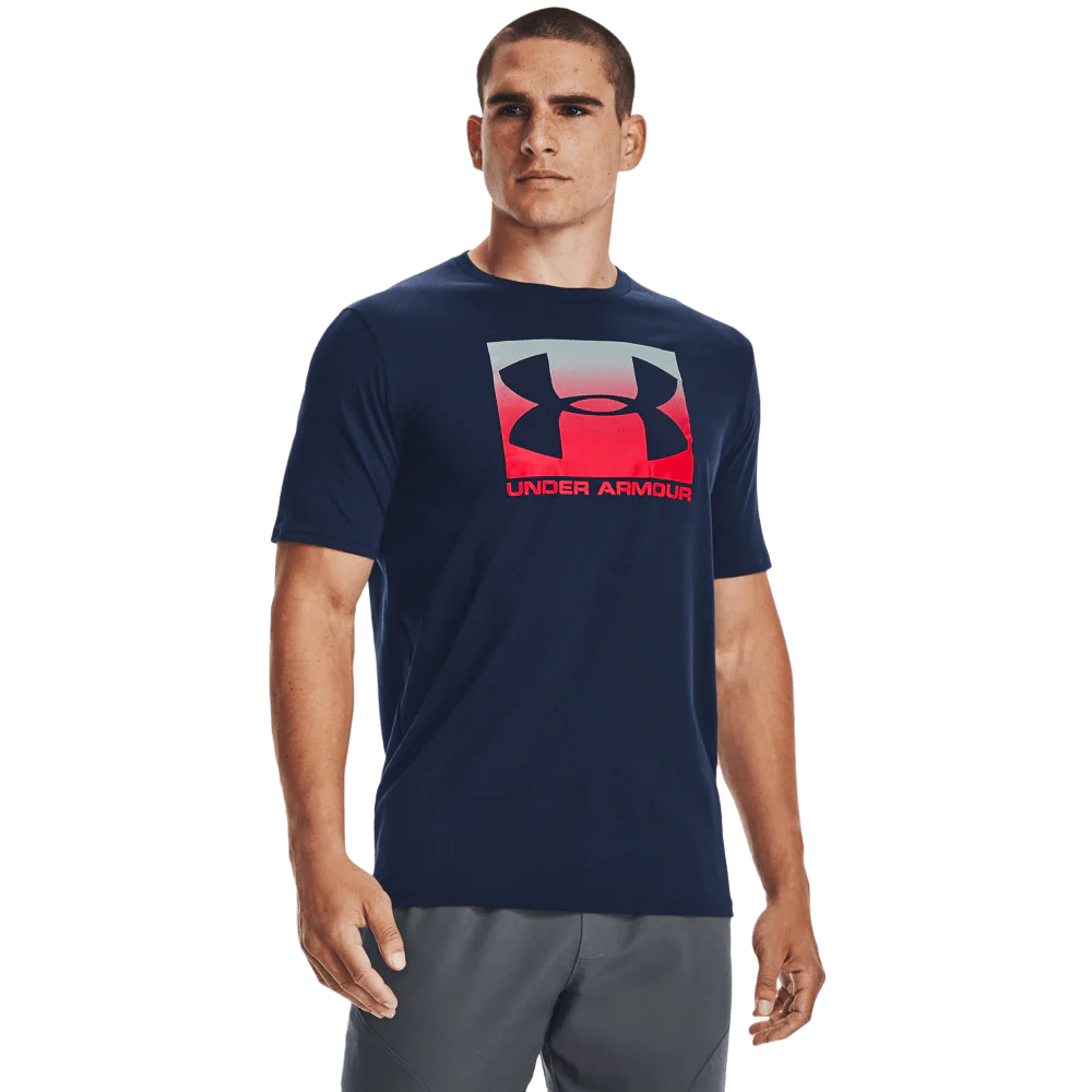 UNDER ARMOUR BOXED SPORTYSTYLE SHORT SLEEVE