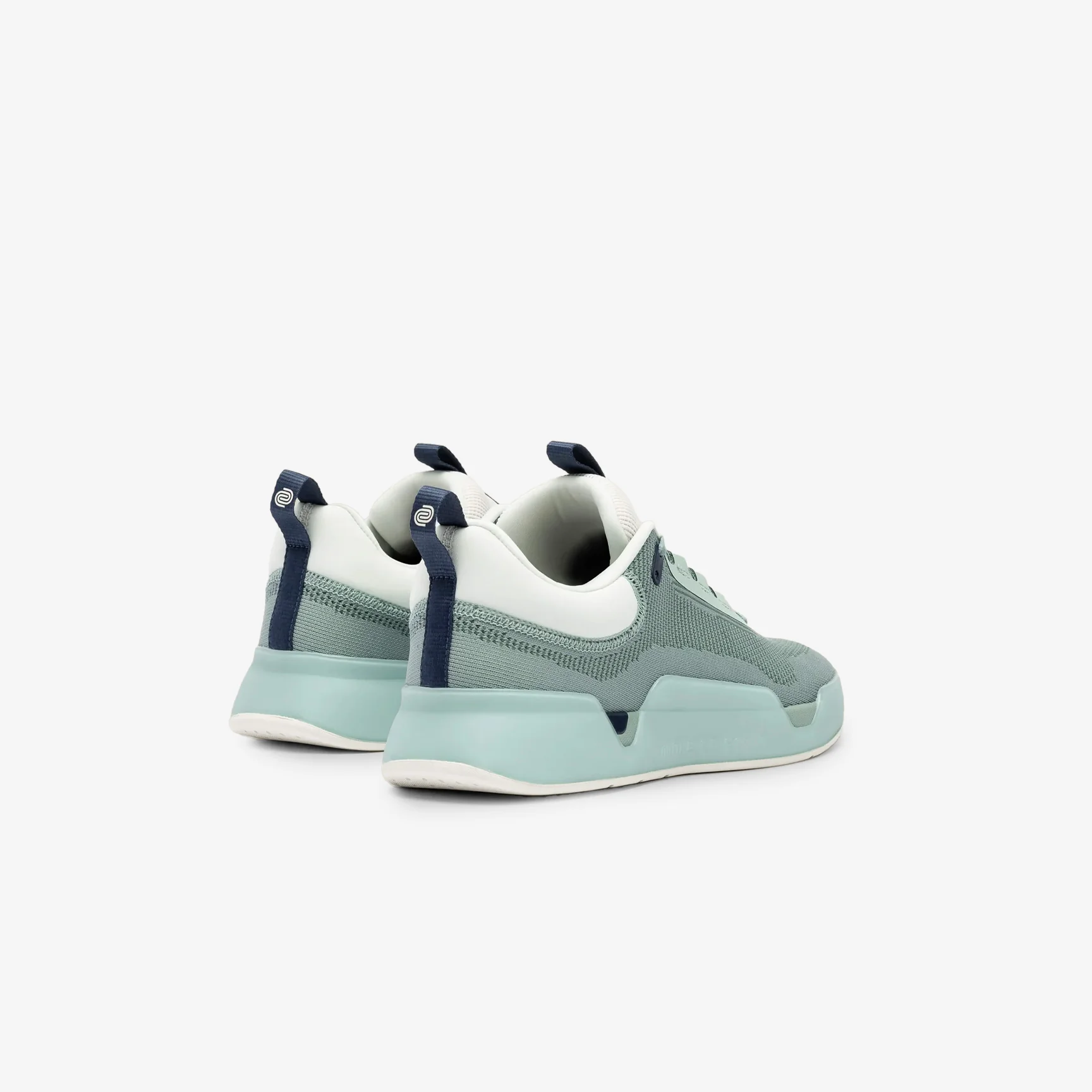 WHILE ON EARTH MOVE TRAINER - Image 4