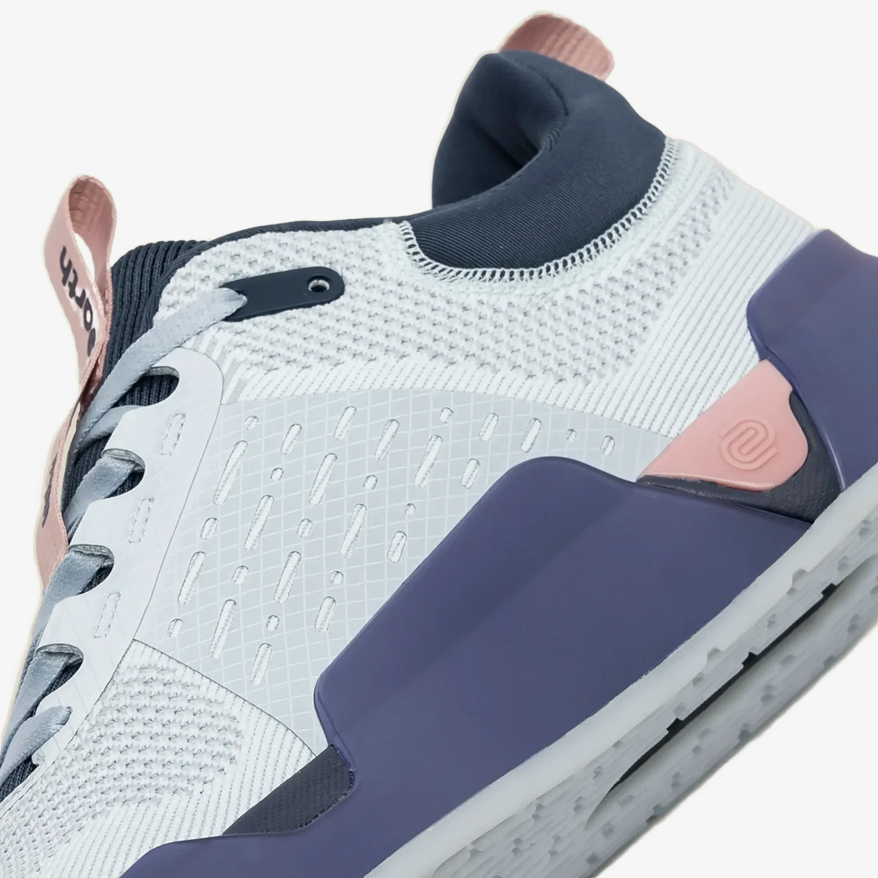 WHILE ON EARTH MOVE TRAINER - Image 9